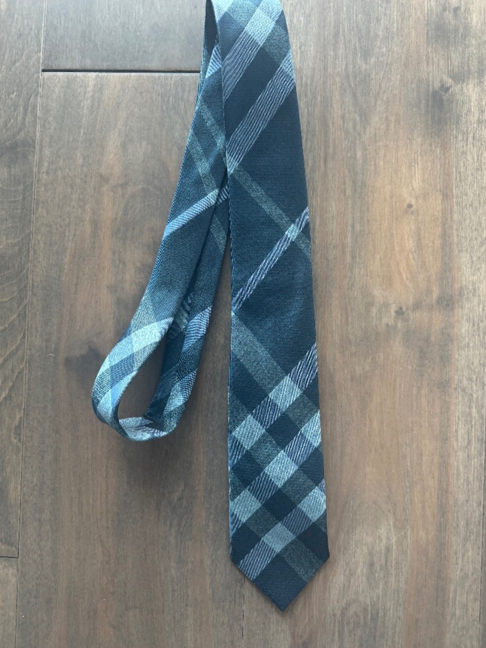 New Men's Aquamarine Burberry Neck Tie